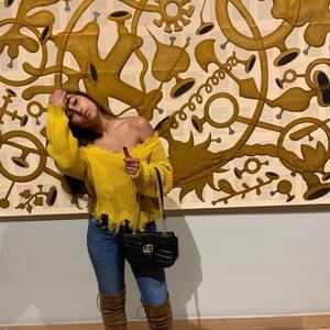 Meet your Posher, Malak